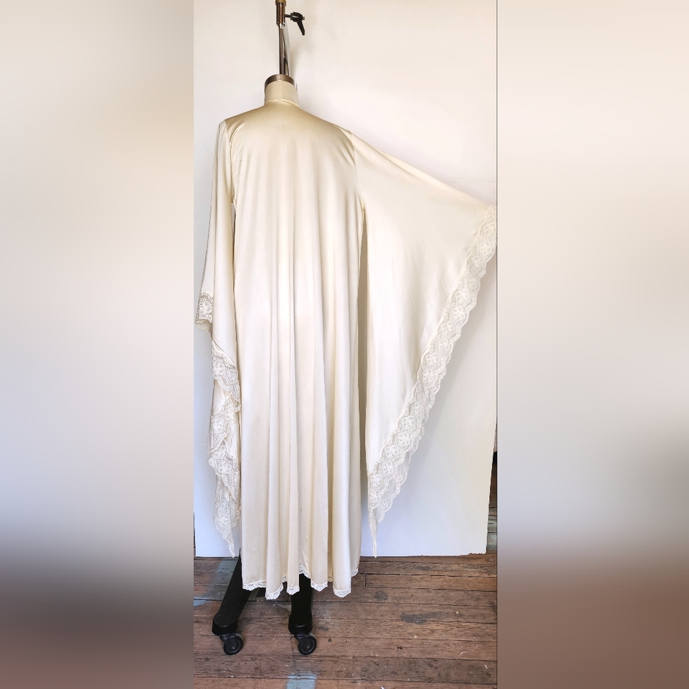 Vintage Very Long Sleeves Robe Bed Jacket Kimono with Lace Trim Duster XS S - Picture 7 of 10